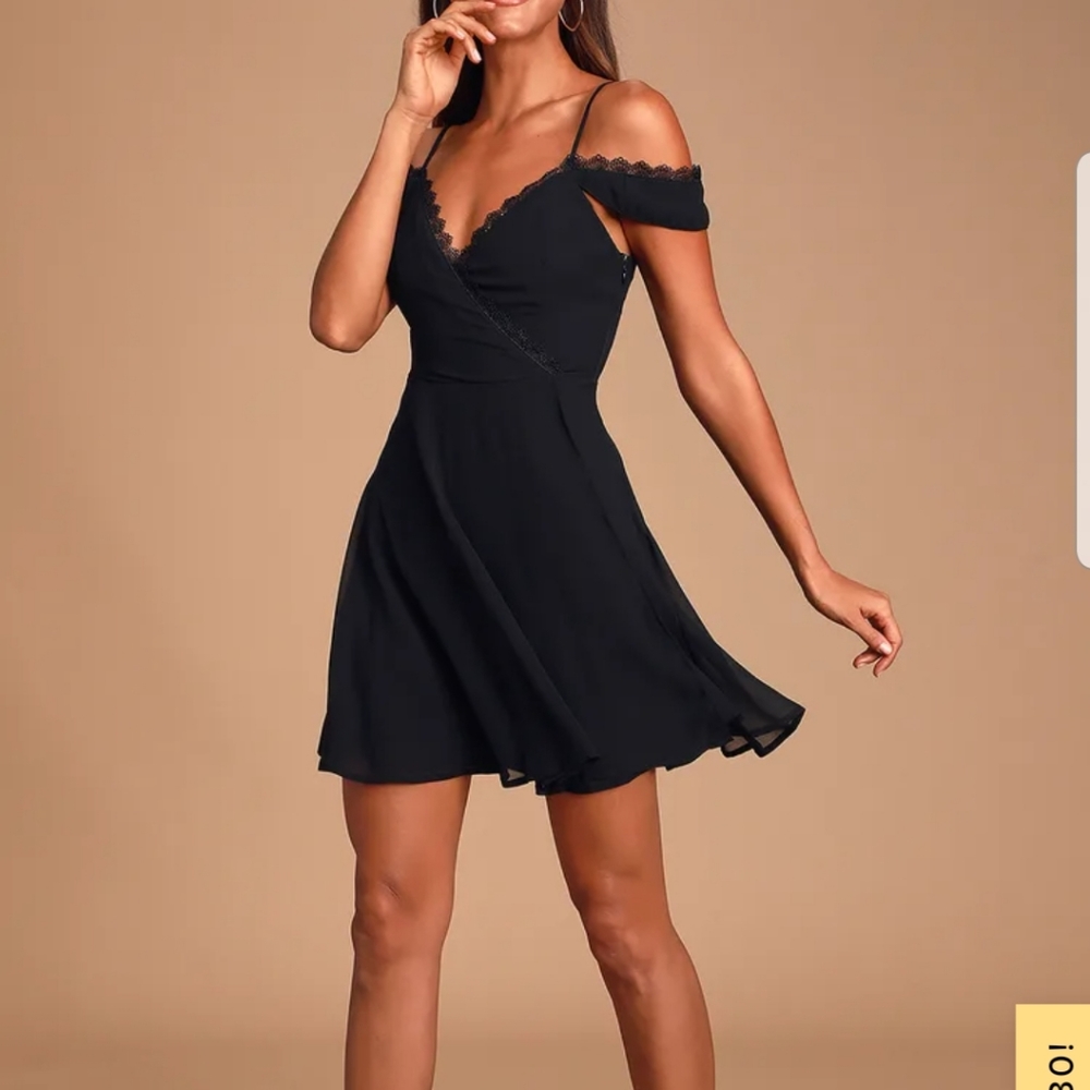 Lulu's Little Black Dress - Size Small